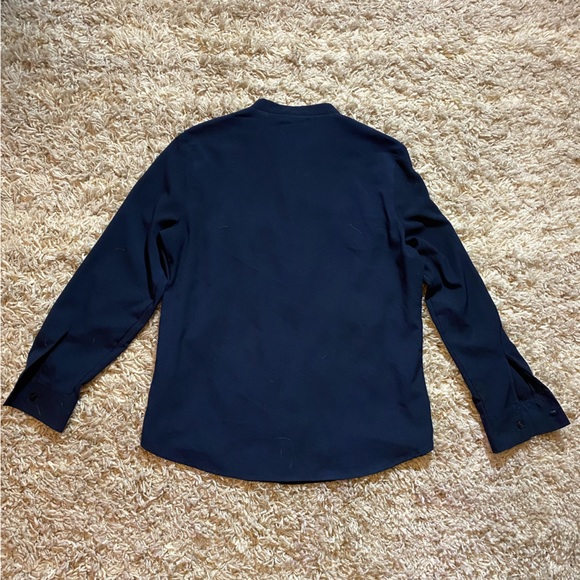 Banana Republic Factory Petite M Navy Blue blouse - Picture 2 of 6